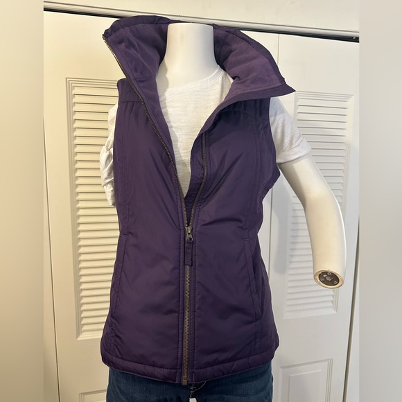 Columbia Jackets & Blazers - Columbia womans puffy vest